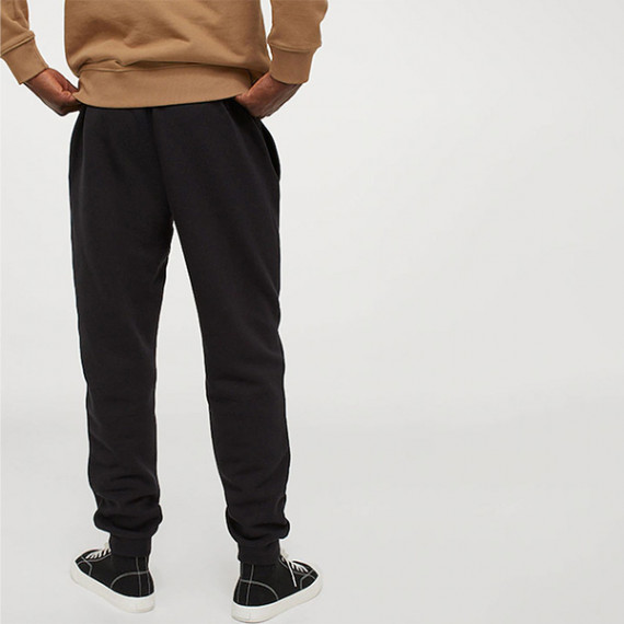 https://fineclothes.in/products/men-black-regular-fit-joggers