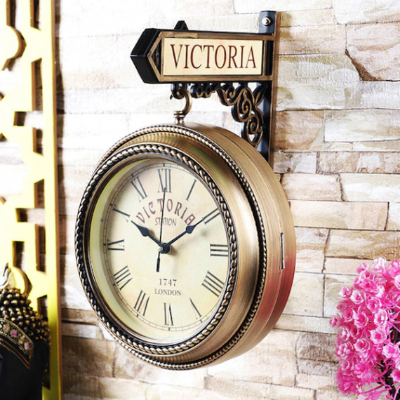 https://fineclothes.in/products/copper-toned-round-textured-analogue-wall-clock