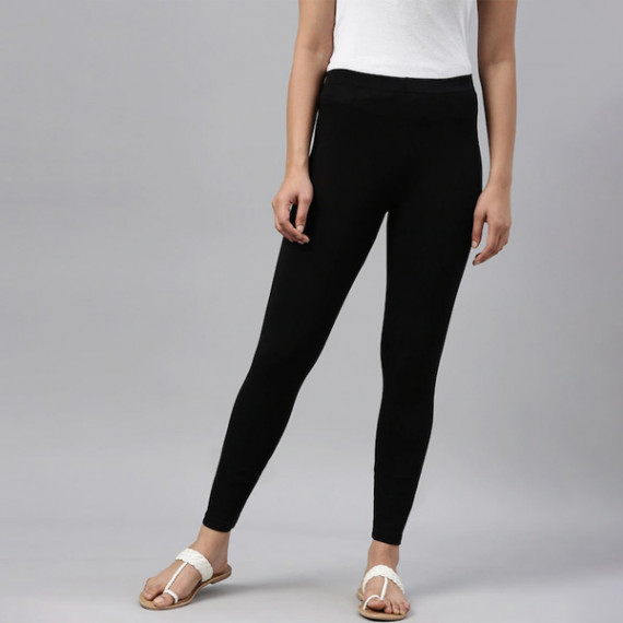 https://fineclothes.in/products/women-black-solid-ankle-length-leggings