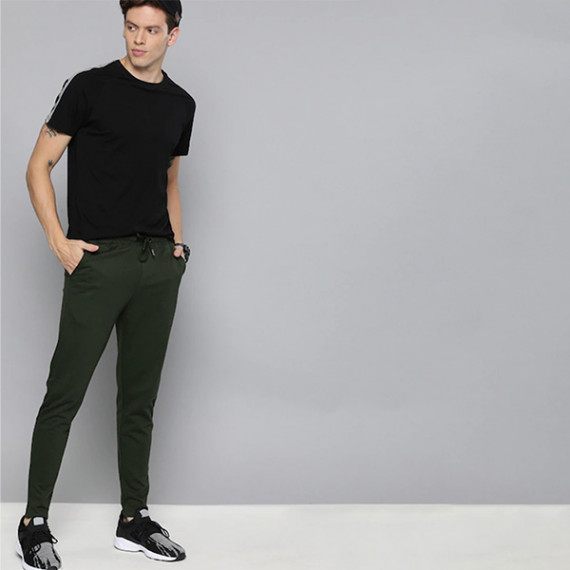 https://fineclothes.in/products/men-olive-green-straight-fit-solid-track-pants