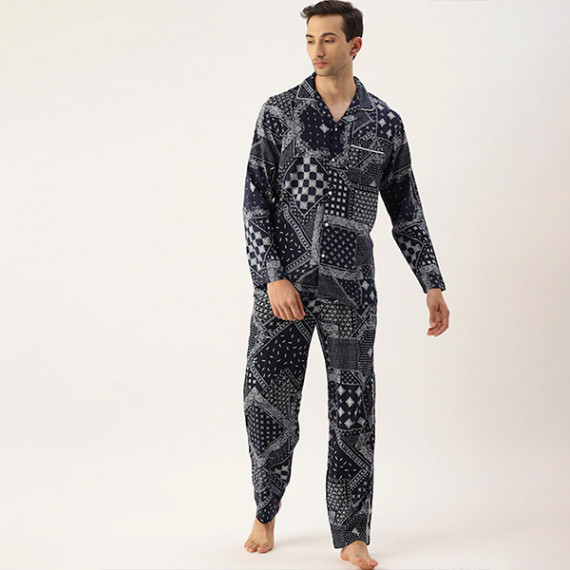 https://fineclothes.in/products/men-navy-blue-white-printed-night-suit-1