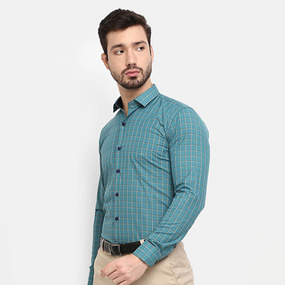 https://fineclothes.in/products/men-green-checked-formal-shirt