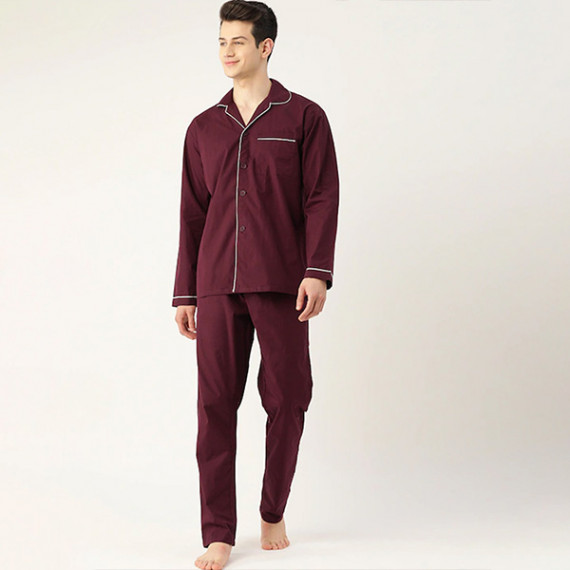 https://fineclothes.in/products/men-burgundy-pure-cotton-solid-nightsuit