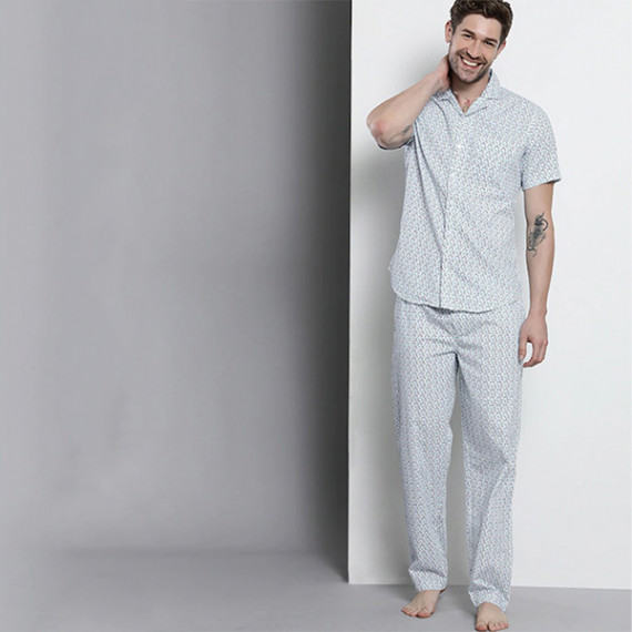 https://fineclothes.in/products/men-white-printed-pure-cotton-night-suit