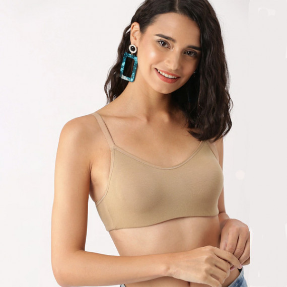 https://fineclothes.in/products/beige-solid-non-wired-lightly-padded-everyday-bra-db-cam-pad-01d