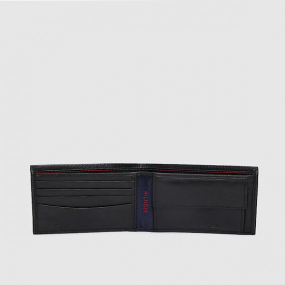 https://fineclothes.in/products/men-black-solid-genuine-leather-two-fold-wallet